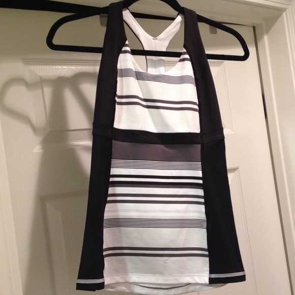 SOLD...Never worn Lululemon yoga top - REDUCED
