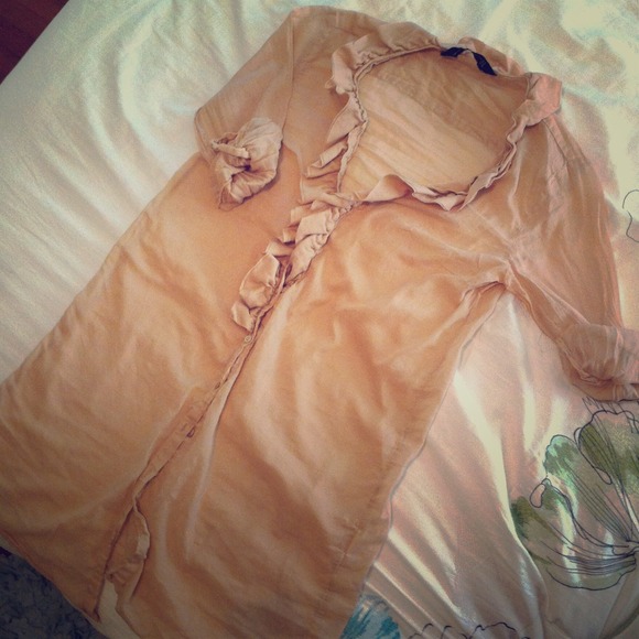 Zara long shirt w/ruffles