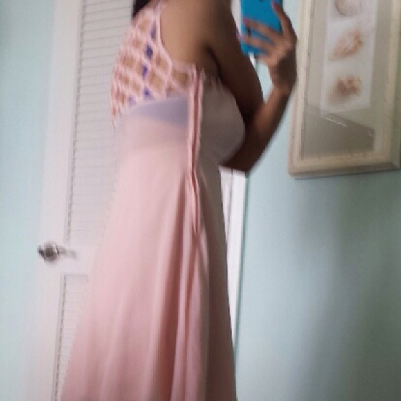 Peach Dress empire waist caged back - Picture 3 of 4
