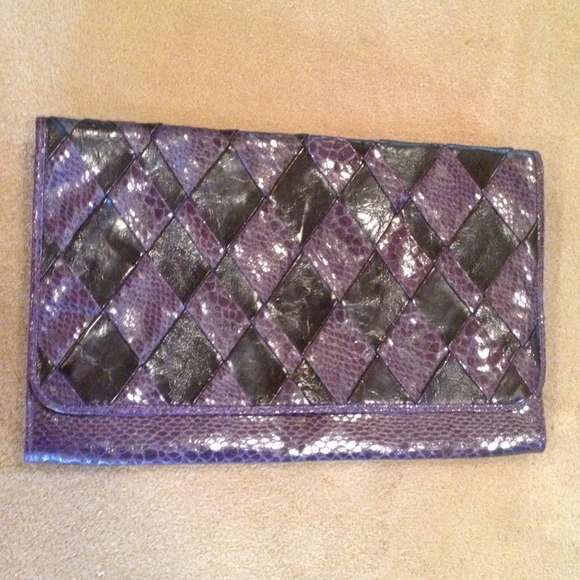 Cool clutch! Reduced!