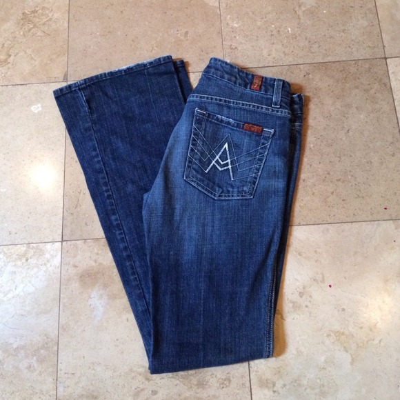 Seven jeans/ sold in a bundle