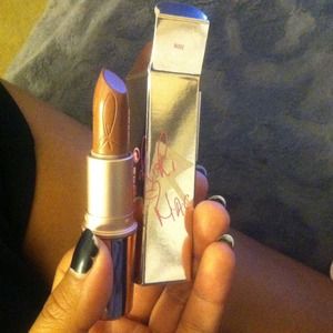 🚫SOLD🚫Riri "NUDE" lipstick SOLD OUT