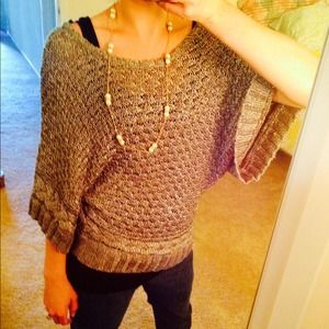 ❗️SOLD❗️Silver Knit Sweater