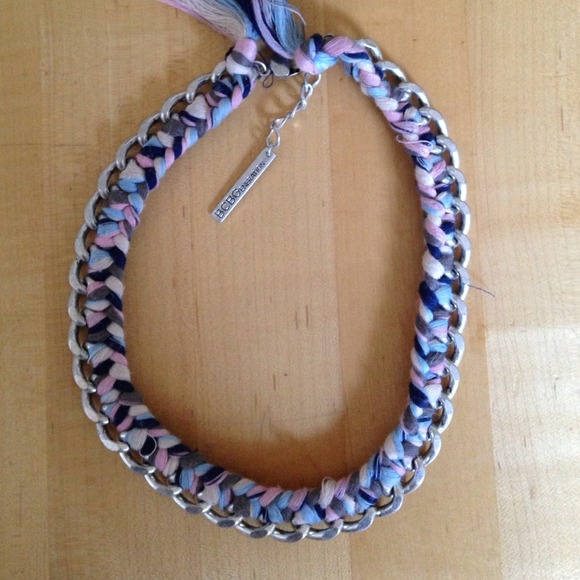 BCBG generation necklace