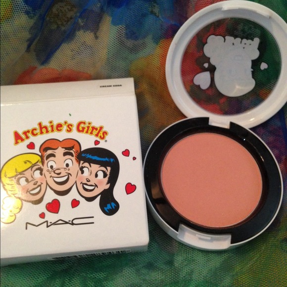 🔴PENDING🔴  Mac cream soda