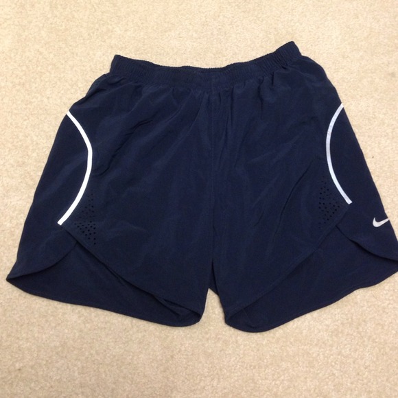 Nike Fit Dry running shorts XS