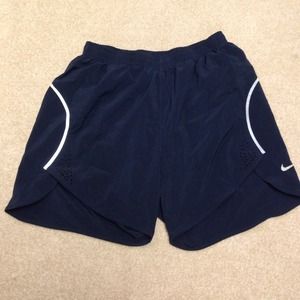 Nike Fit Dry running shorts XS