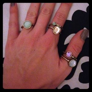 NWOT 5 stackable ring set