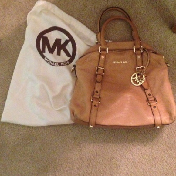 REDUCED!! Michael Kors Bowling Satchel Tan - Picture 2 of 2