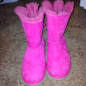 Reduced!!!!! Size 6 authentic uggs
