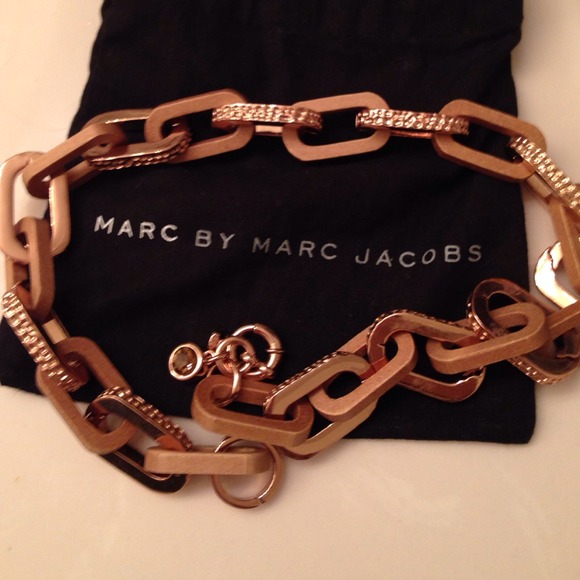 Reduced!!! Marc Jacobs necklace - Picture 3 of 4
