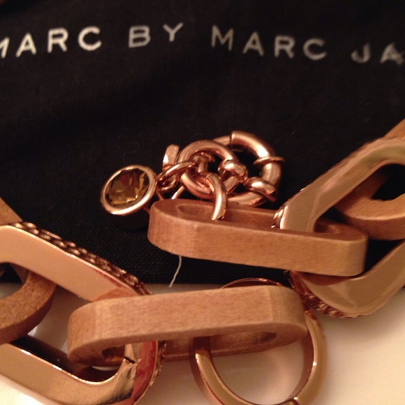 Reduced!!! Marc Jacobs necklace - Picture 4 of 4