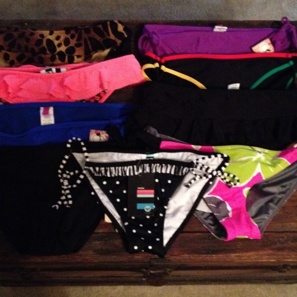Bathing suit bottoms