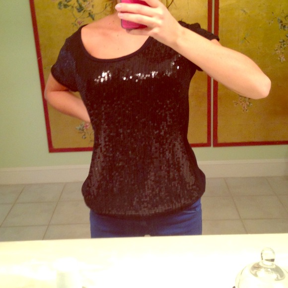 Black sequence express top