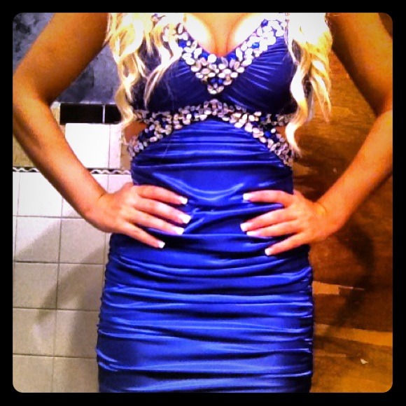 royal blue dress