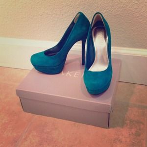 Baker - Dark teal platform heels