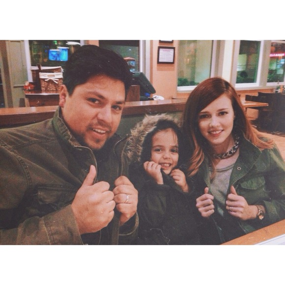 About Me & My Closet - Picture 4 of 4