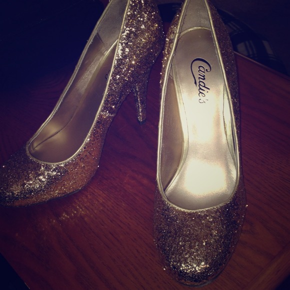 gold sparkle heels