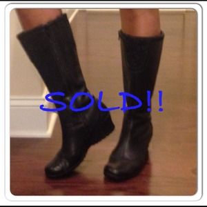 Leather boots by Merrell like SOLD!!!