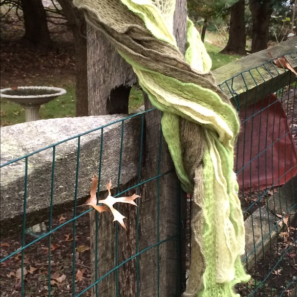 Scarf - Picture 2 of 2