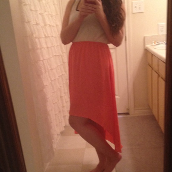 Hi-lo dress - Picture 4 of 4