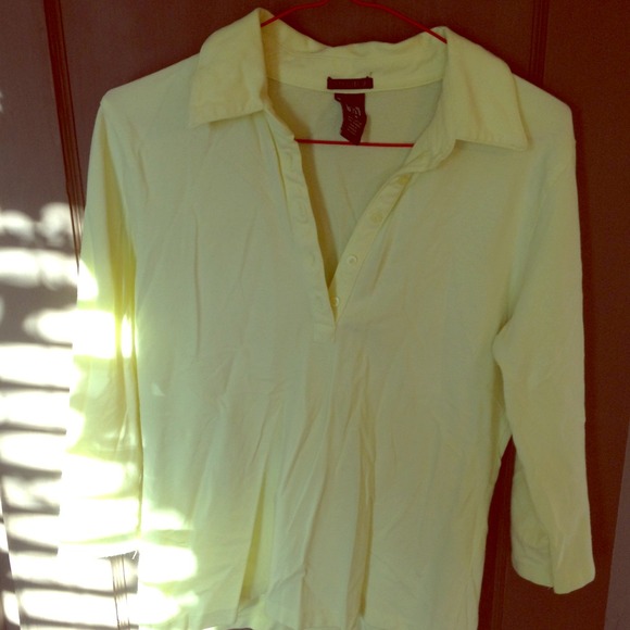 Gap yellow henley shirt size small