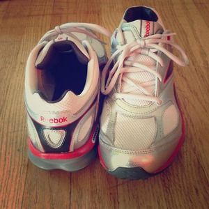 Reebok, size 6, Good condition