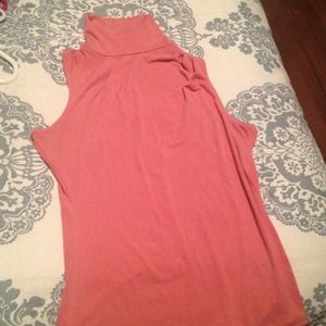 Great lite weight turtleneck!