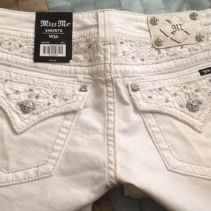 Miss Me Fringe Shorts