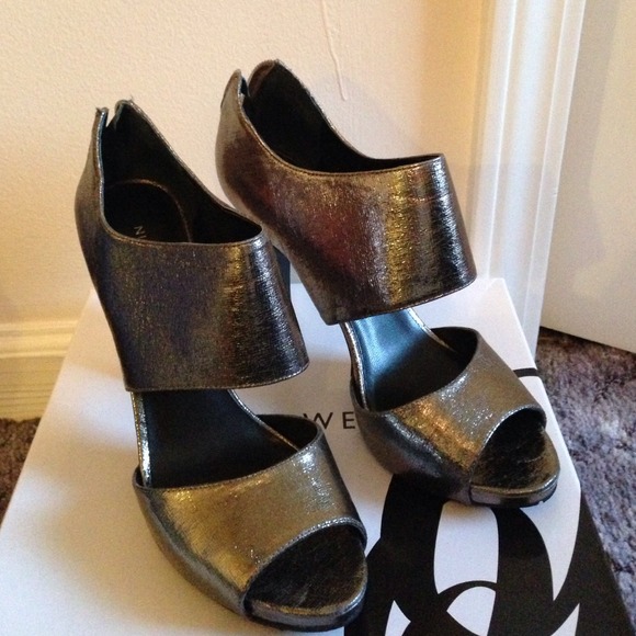 TextMeo Heels
