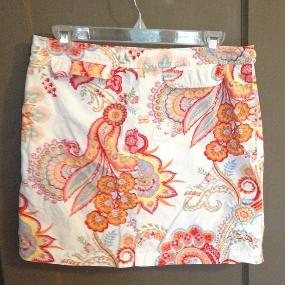 Tommy Hilfiger skirt size 6