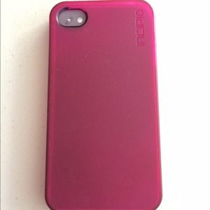 Incipio iPhone 4/4S NGP Semi-Rigid Soft Shell Case