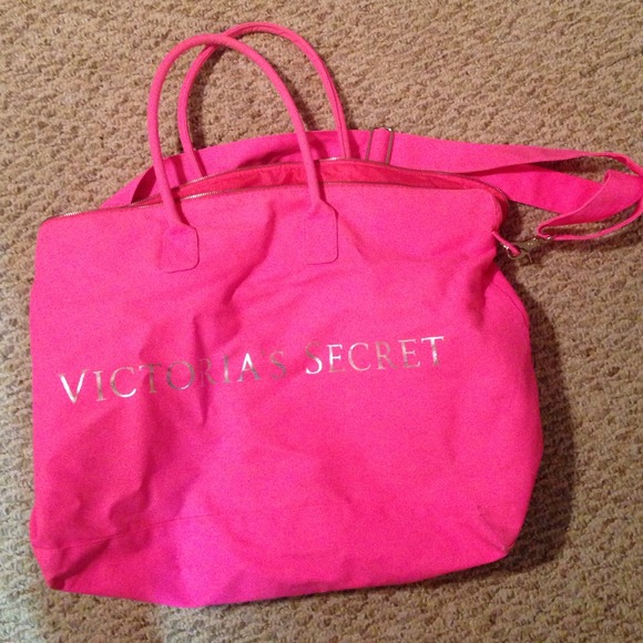 SOLD VS travel bag