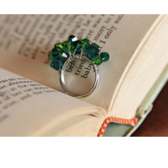 Dark green $32