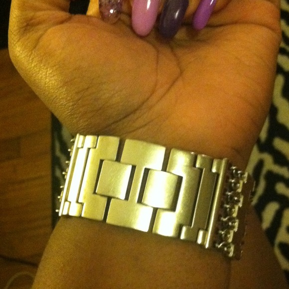 Chico's watch. - Picture 2 of 3