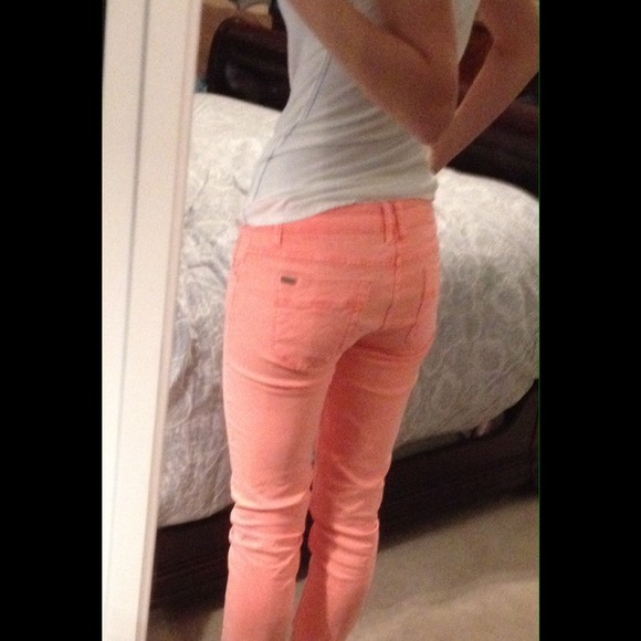 SOLD!!! Neon zanadi jeans. Awesome pop of color!🎨 - Picture 2 of 4