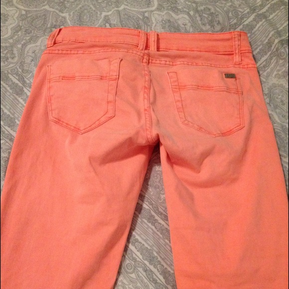 SOLD!!! Neon zanadi jeans. Awesome pop of color!🎨 - Picture 3 of 4