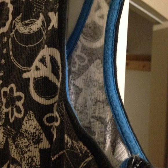 Miley Cyrus/Max Azria XL tank top - Picture 4 of 4