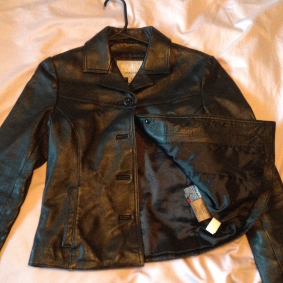 Leather jacket