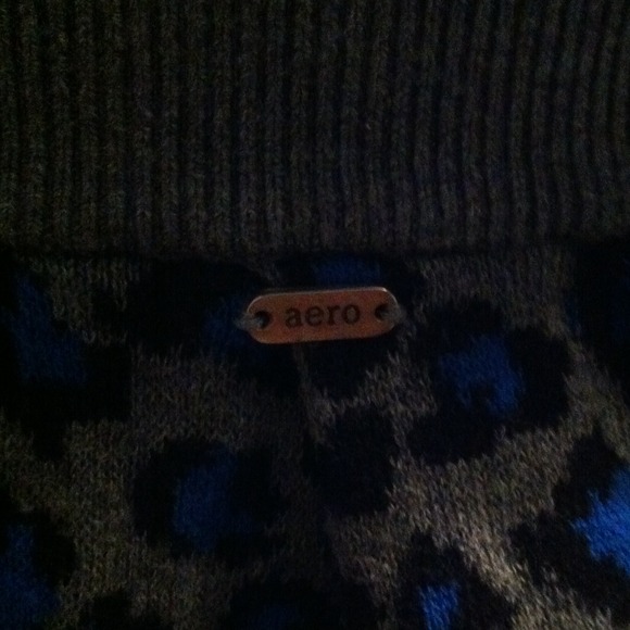 ❌TRADED❌ Blue and grey leopard print knit skirt - Picture 2 of 3