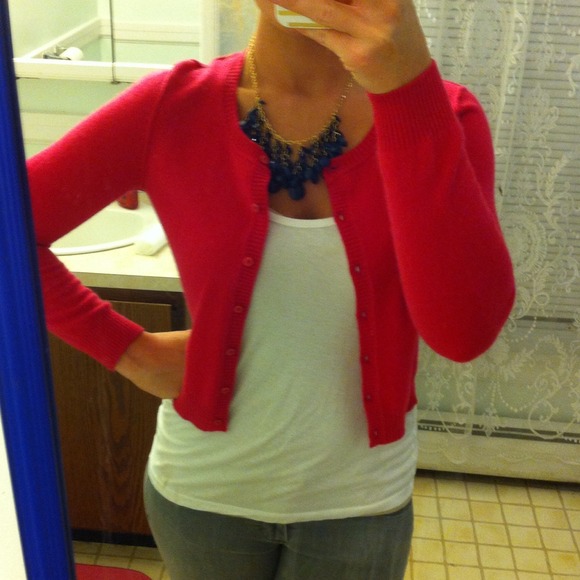 100% Cashmere Sweater 💕