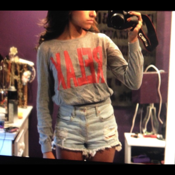 "RELAX" CROP SWEATER 😻😻😻