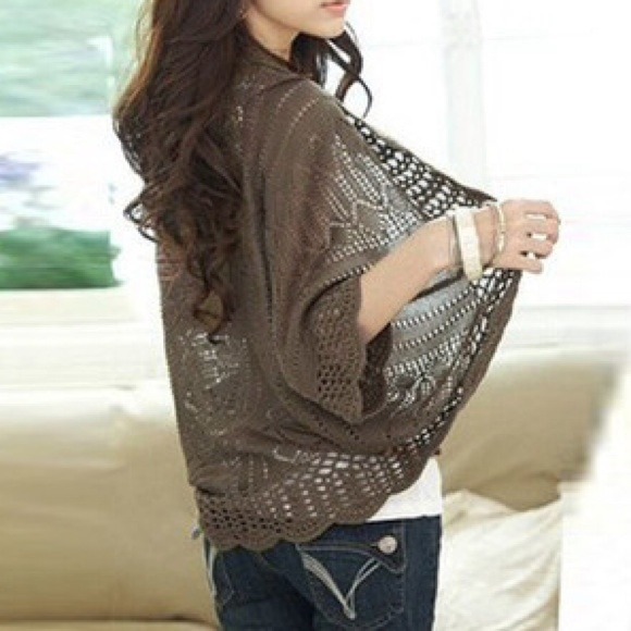 💖Bundled for Kimberly5💖Chocolate & Black Shrugs.