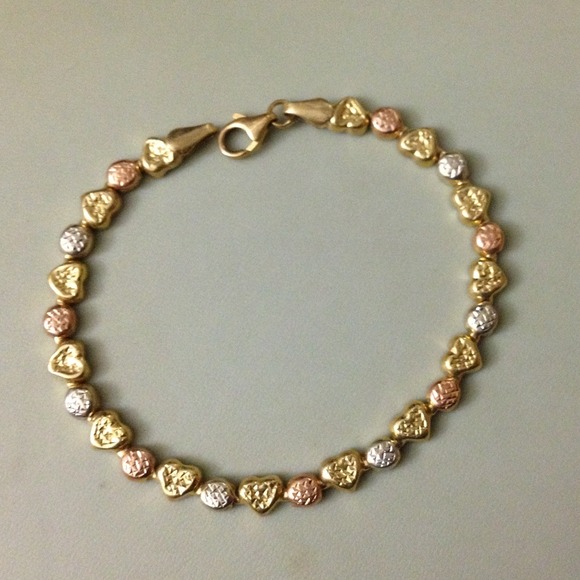 SOLD 14k gold tri-blend  heart bracelet