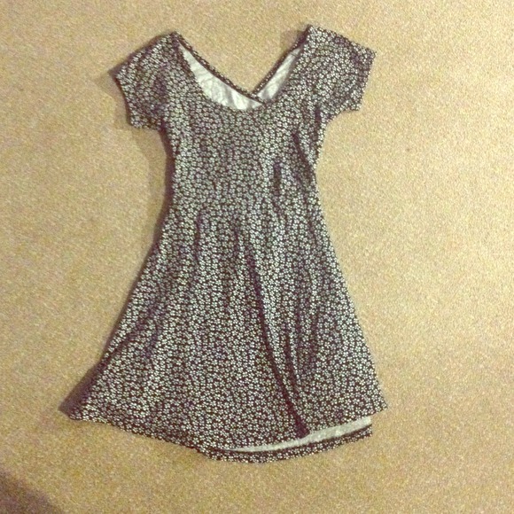 Brandy Melville Bethan Dress