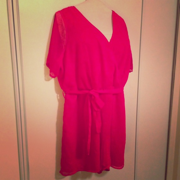 🔥REDUCED🔥 ASOS Curve Raspberry Romper