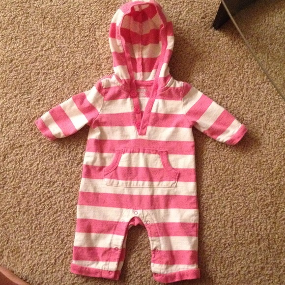 ♥️BUNDLED!♥️Old Navy baby girl romper