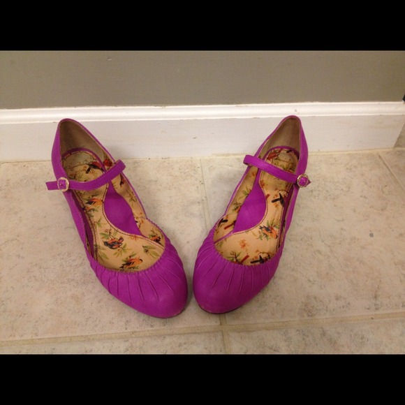 Miss L Fire purple heels