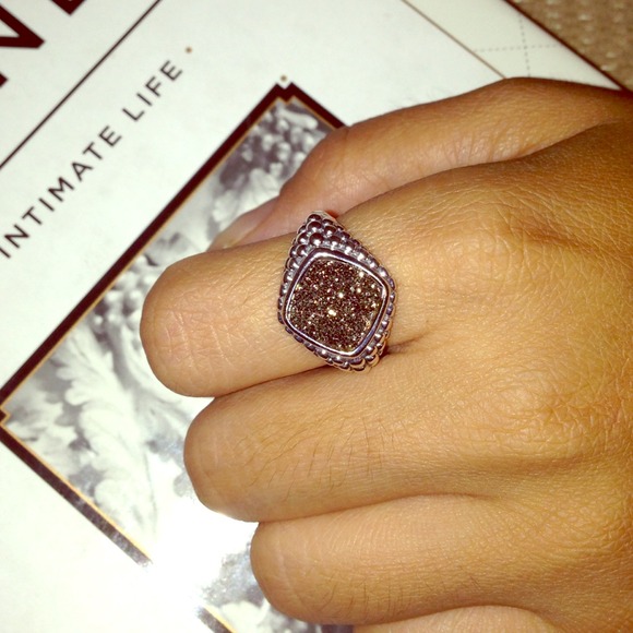 ⛔SOLD⛔ ✨NEW✨ Druzy Sterling Granulation Drop Ring