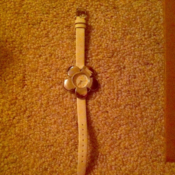 Mudd Flower Watch